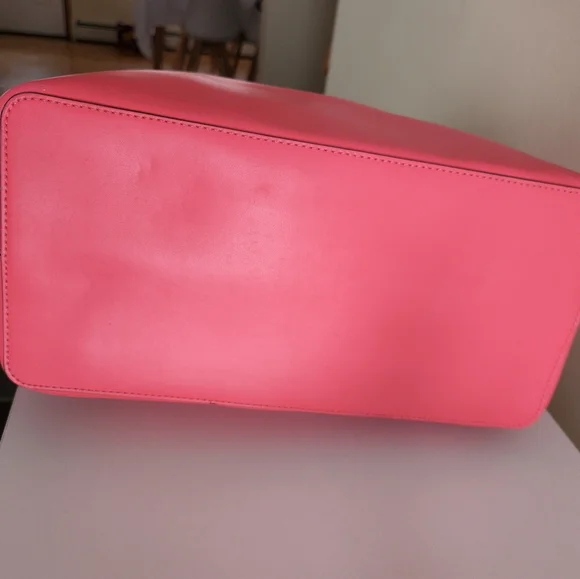 🔥SALE🔥Beautiful ♠️ Kate Spade Tote - Picture 6 of 14